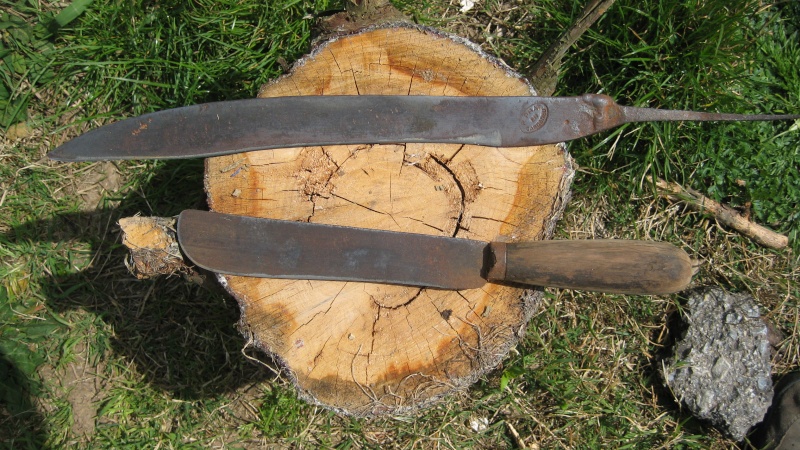 Raros antiguos cuchillos